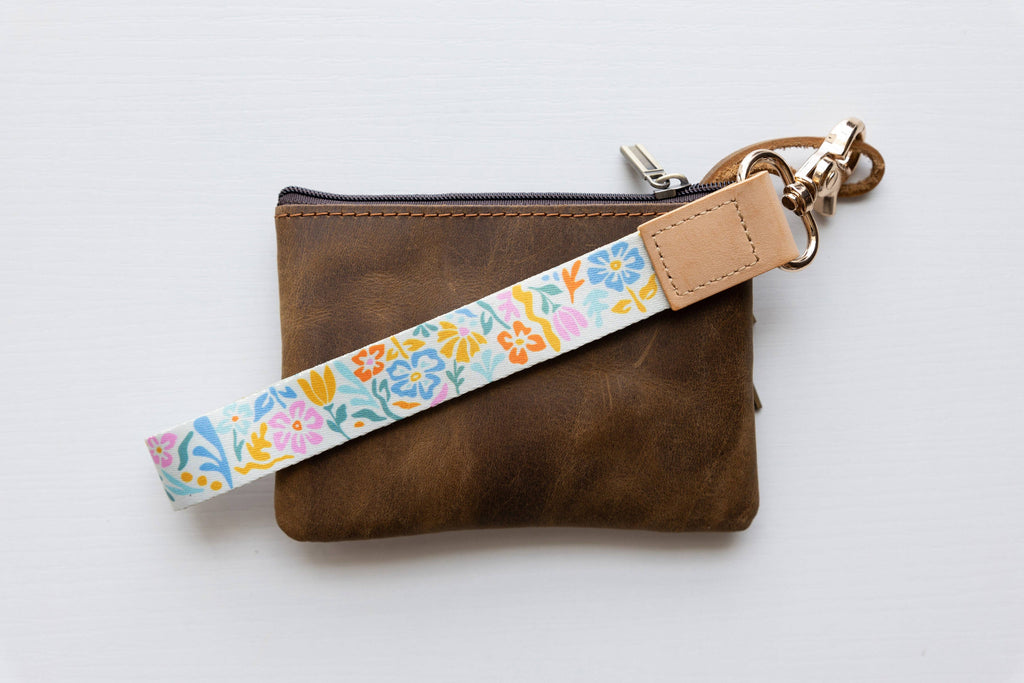 Wildtree - Summer Floral Wristlet Keychain