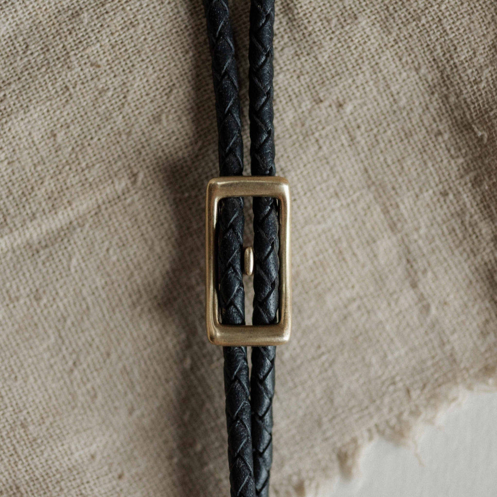 Commonform - Shepherd Bolo Tie // Stone