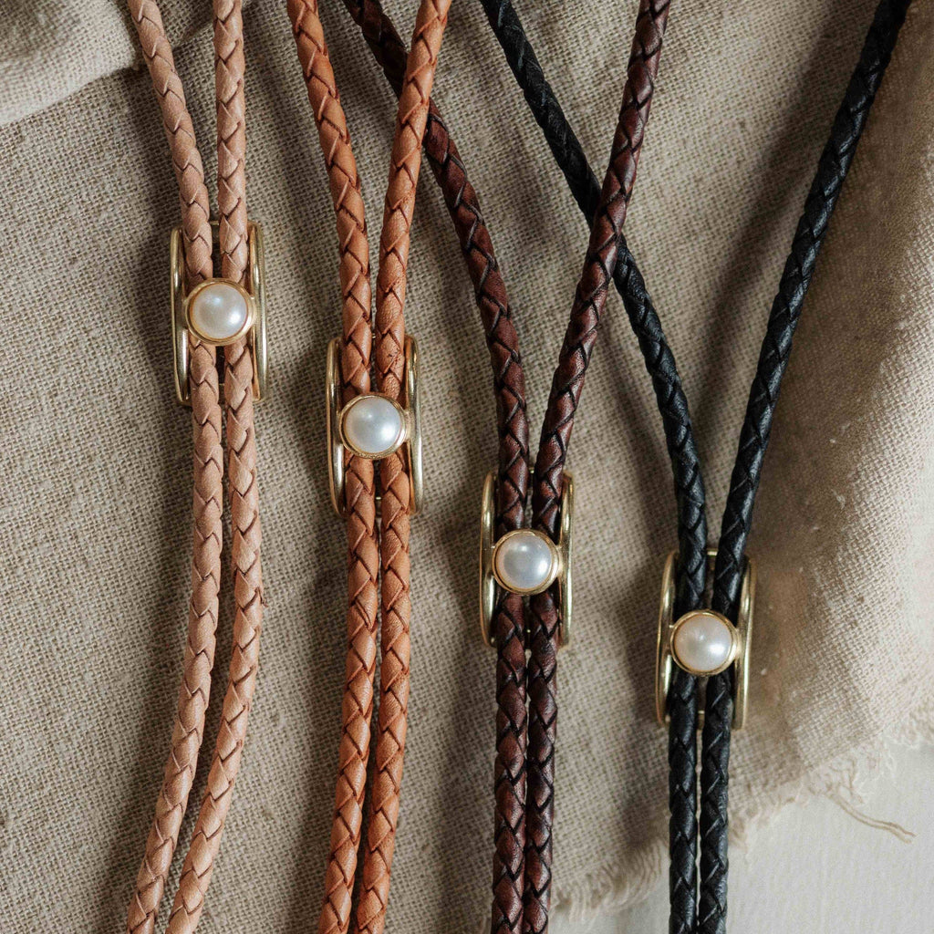 Commonform - Shepherd Bolo Tie // Stone