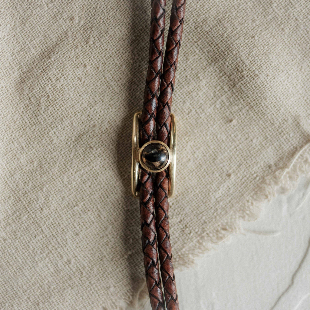 Commonform - Shepherd Bolo Tie // Stone