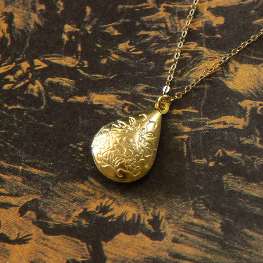 Kindred Objects - Vintage Medium Teardrop Locket Necklace