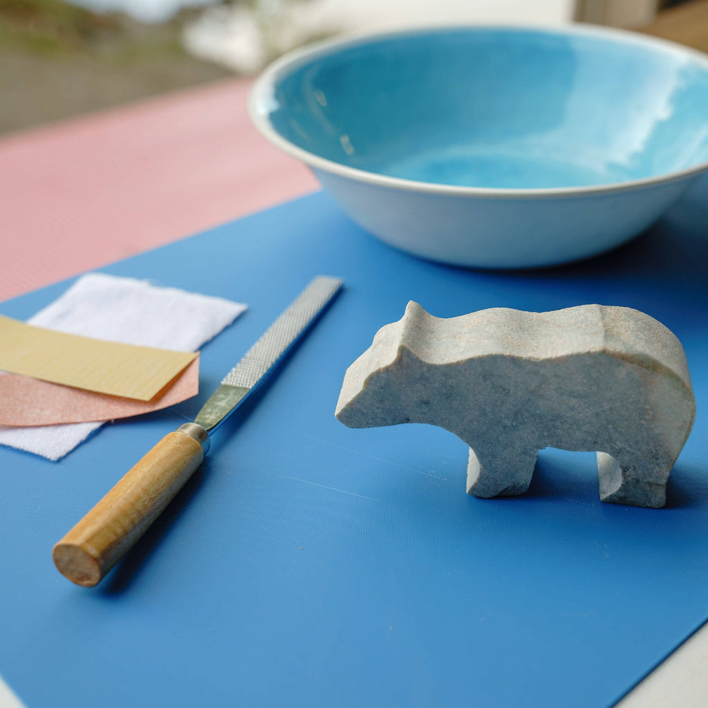Studiostone Creative - Bear & Wolf Soapstone Carving Kit —DIY Art & craft