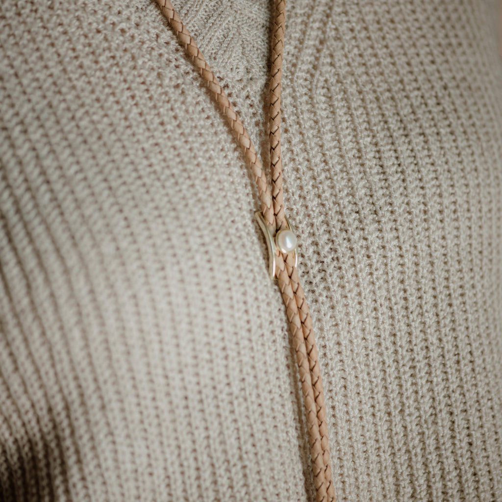 Commonform - Shepherd Bolo Tie // Stone