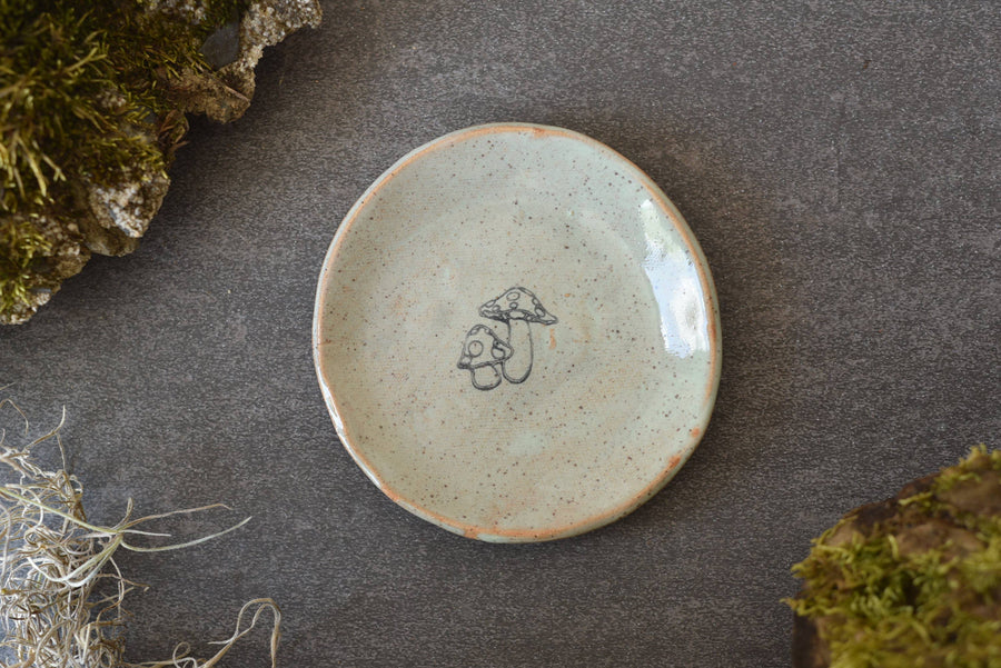 Mud & Maker - Mini Plate - Little Mushrooms