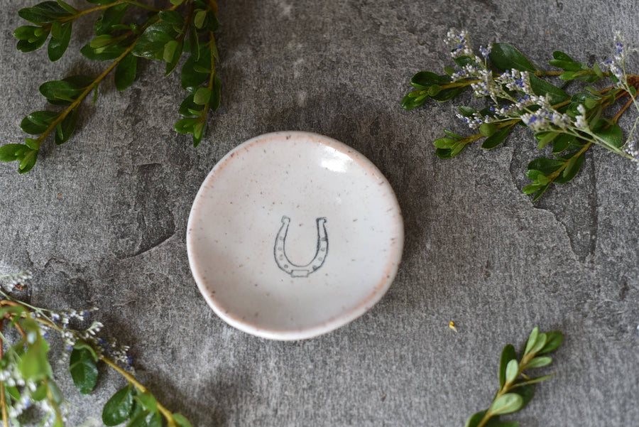 Mud & Maker - Ring Dish - Horseshoe