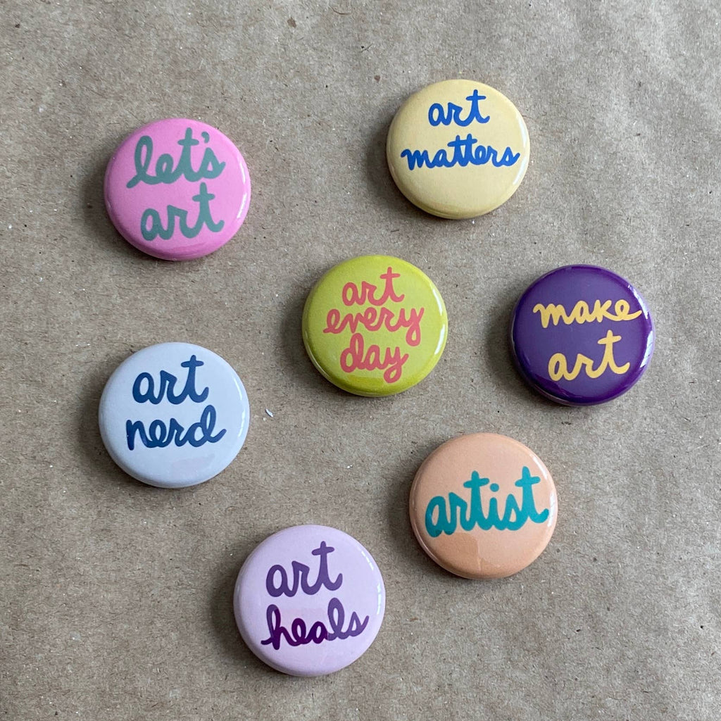 Artist pin back button