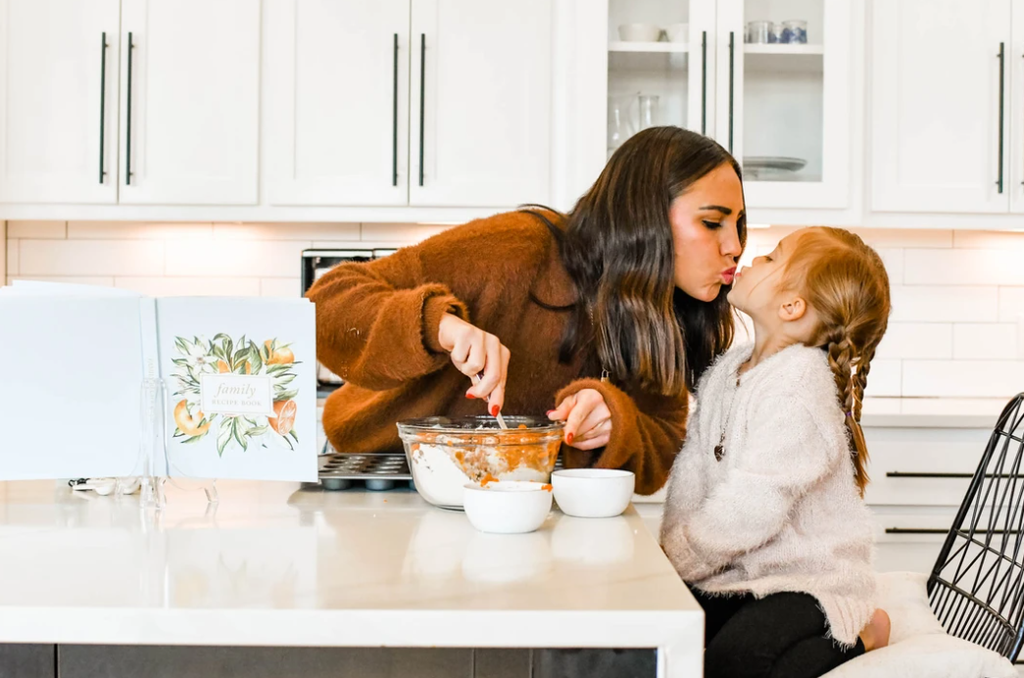 Duncan & Stone Paper Co. - Family Recipe Book & Keepsake Journal | Christmas Gift