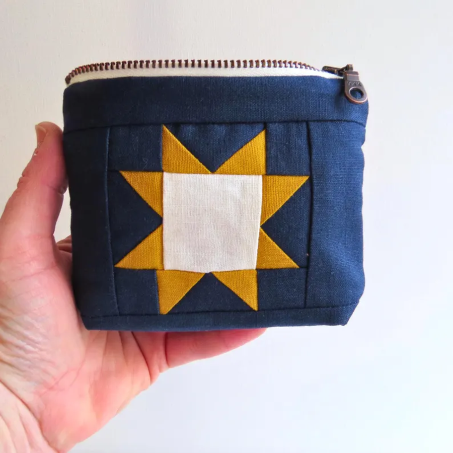 PaperFromHeaven - Navy + Gold Quilted Linen Pouch – Sawtooth Star Design