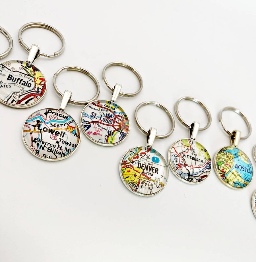 Tanner Glass - Keychain: Vintage Map (customizable)