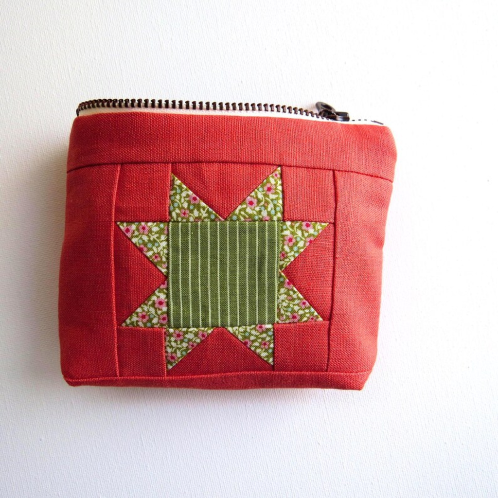 PaperFromHeaven - Handmade Quilted Linen Pouch – Flower Sawtooth Star Design